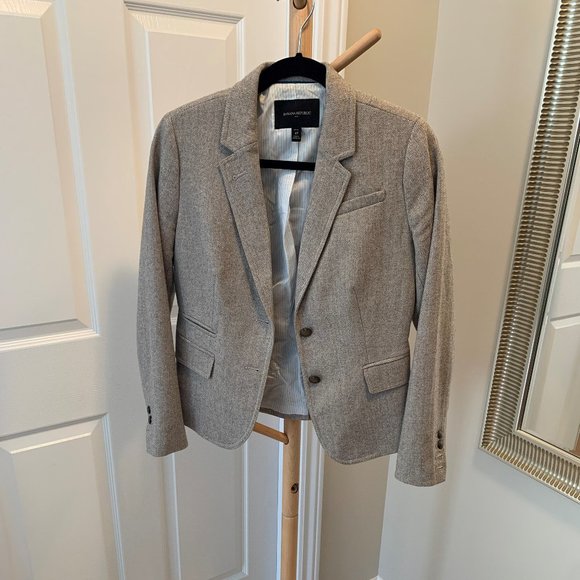 Blazer - Picture 5 of 5